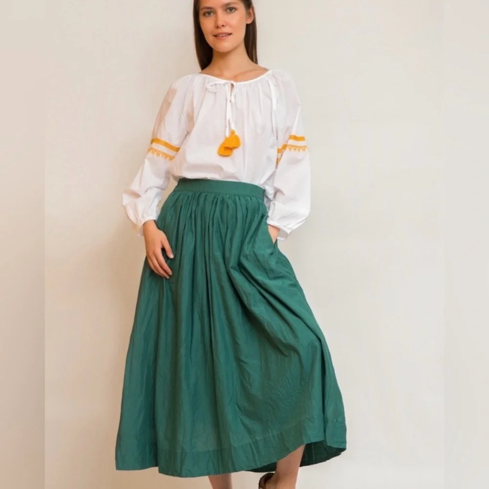 J CREW Raglan Popover white blouse with orange embroidery and 3/4 sleeves size M